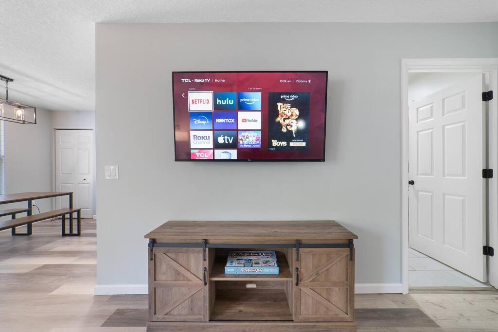 New Modern Bungalow Close To Downtown! Fully Fenced Yard St. Augustine Εξωτερικό φωτογραφία